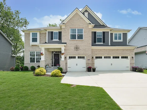 4735 Rocky Hollow Dr, Indianapolis, IN 46239