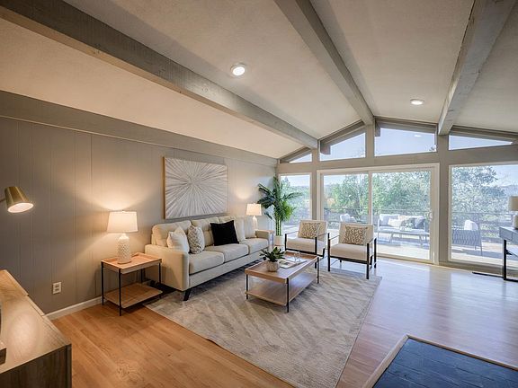 3rd image of 602 Navarra Dr