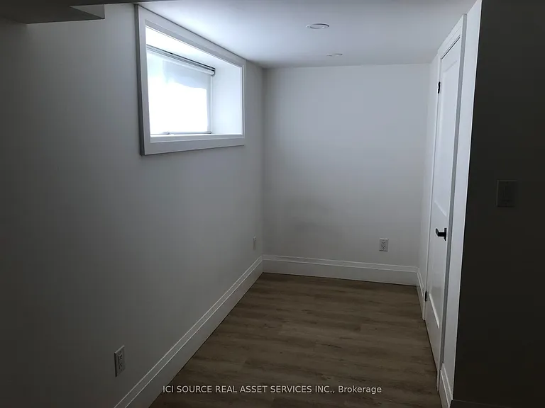 69 Paulart Dr #LOWER LEVEL — Photo 4