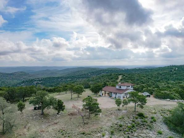 295 SD 35920, Rocksprings, TX 78880