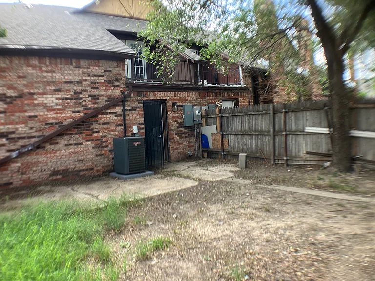 2700 Patterson Dr #1 — Photo 7