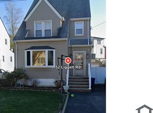 52 Liggett Rd, Valley Stream, NY 11581