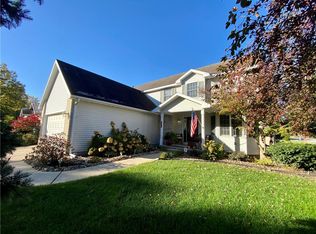 4671 N Macarthur Rd, Decatur, IL 62526