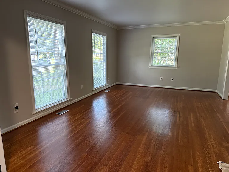 1616 Sainsbury Dr — Photo 3