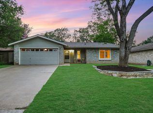 6906 Moonmont Dr, Austin, TX 78745