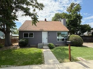 725 S 13th St, Sunnyside, WA