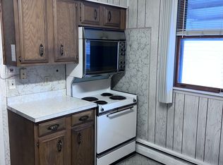 654 Oliver St, North Tonawanda, NY 14120