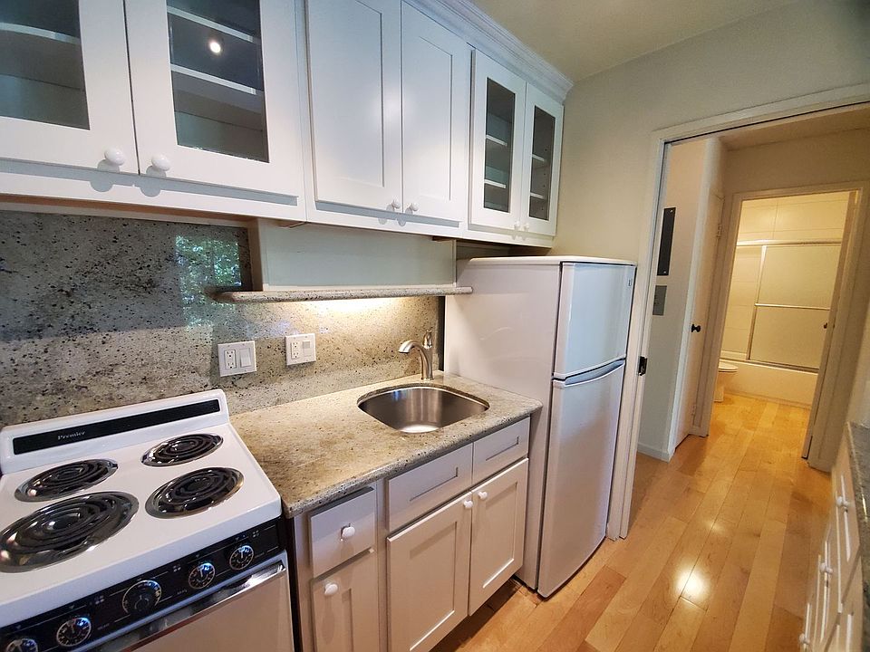1st image of 815 N Humboldt St APT 315