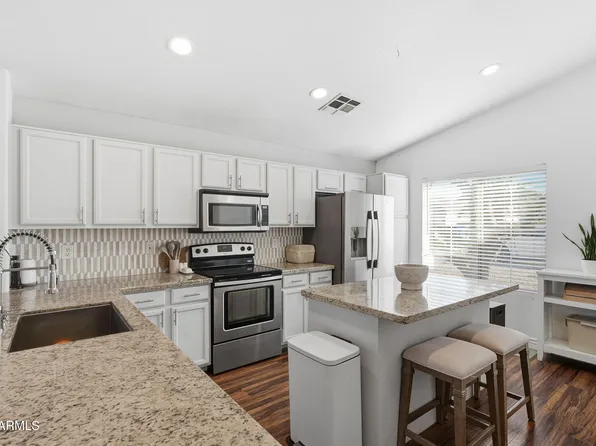 2390 E Derringer Way, Chandler, AZ 85286