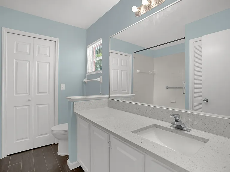 1005 Delnova Ln — Photo 14