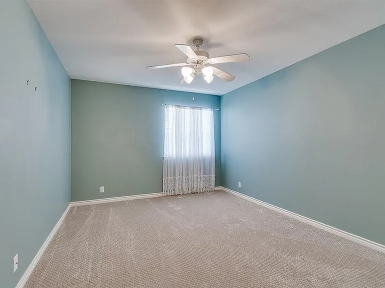 11700 Lemens Spice Cv — Photo 32
