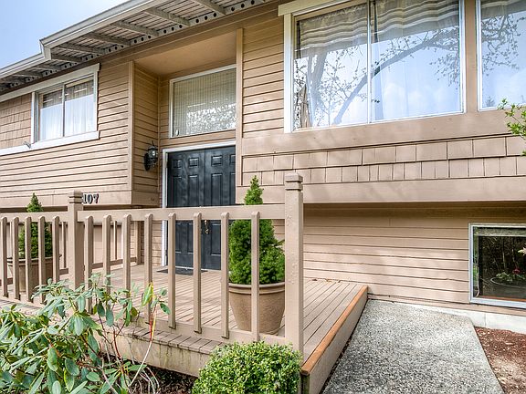 5th image of 2107 138th Ave SE
