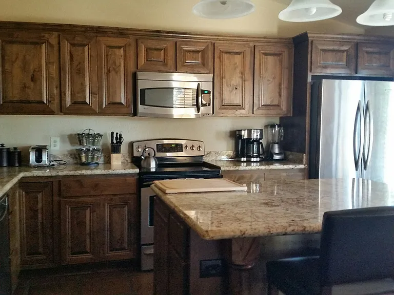 14666 N El Pueblo Blvd — Photo 2