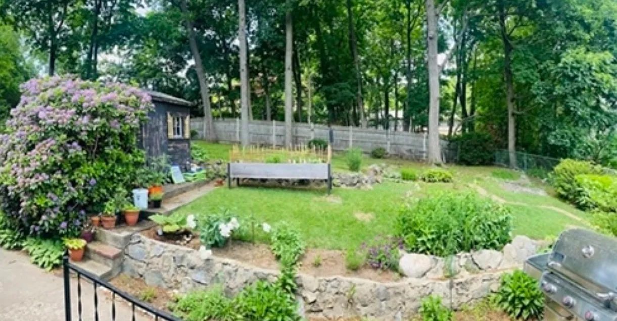 2 bed, 1.5 bath, 1819 sqft, $3,900 — Photo 2