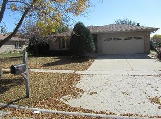 6943 Coachwood Trl, Tinley Park, IL 60477