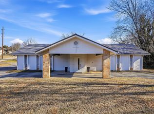 1910 Cherokee Dr, Morristown, TN 37814
