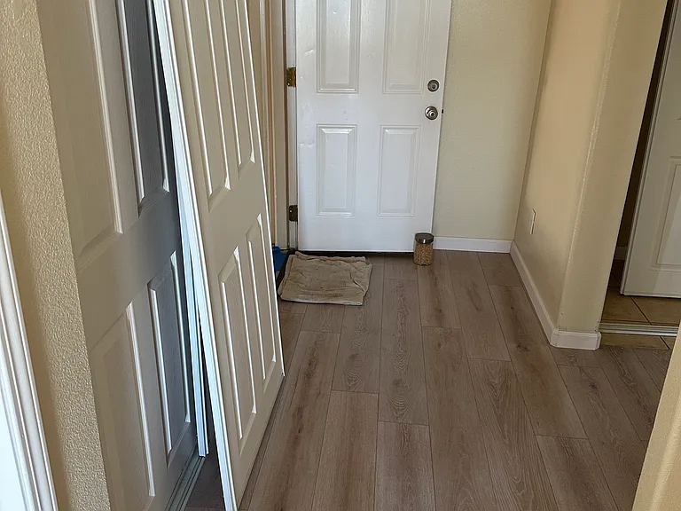535 Marina Bay Pkwy #C — Photo 10