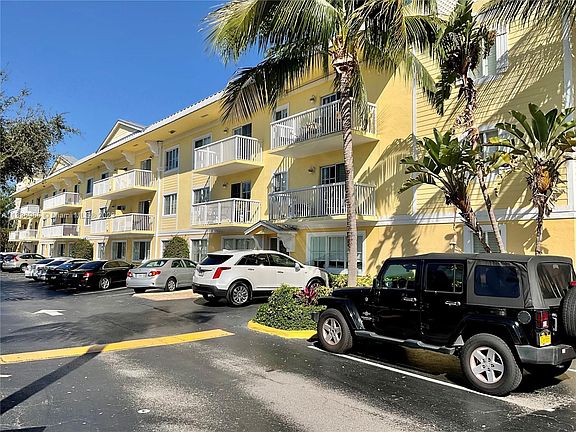 2nd image of 1515 E Broward Blvd APT 404