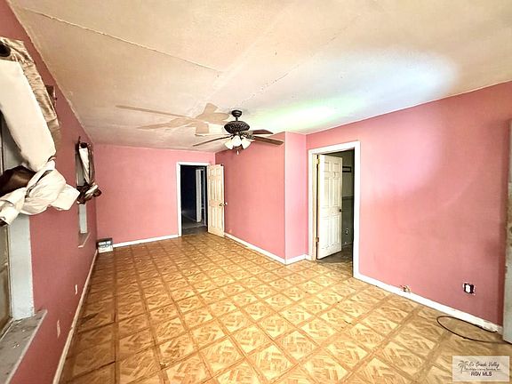 5th image of 1317 E 2nd St