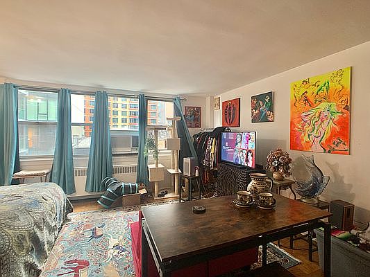 2nd image of 240 E 35th St APT 7J
