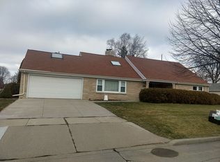 1530 W Reid Dr, Appleton, WI 54914