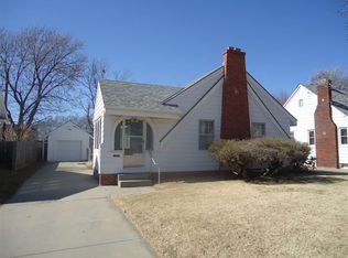 827 S Madison St, Wichita, KS 67211