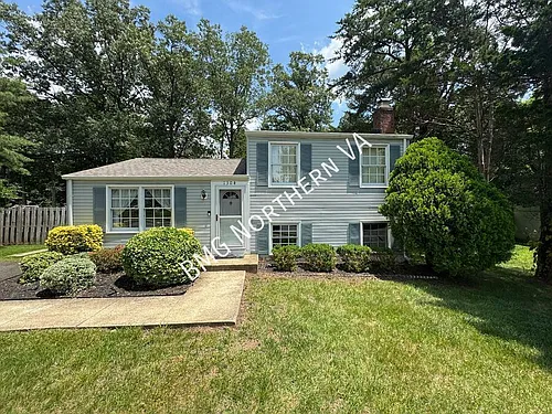 1304 Dulles Pl Photo 1