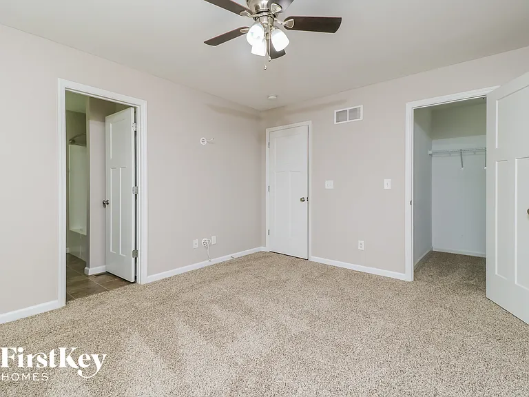 163 Briarwood Dr — Photo 9