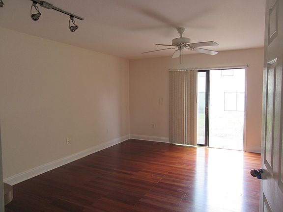 2nd image of 329 Marion Oaks Blvd APT D1
