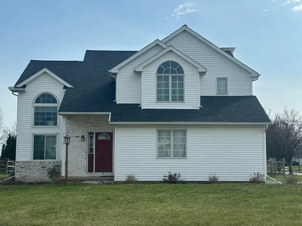 7210 W Lake Rd, Perrysburg, OH 43551