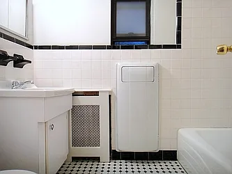 Rented by Balass Ralph, LREB