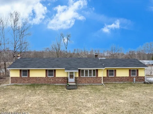 449 State Highway 349, Gloversville, NY 12078