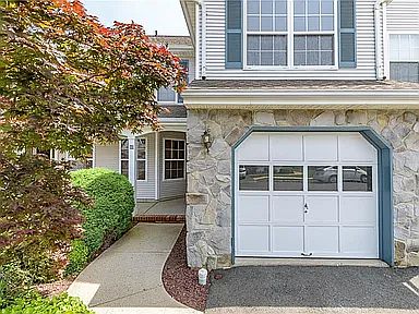 2nd image of 93 Jill Ct