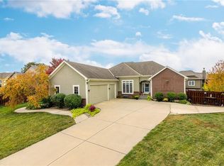 1701 NE 181st Ter, Smithville, MO 64089