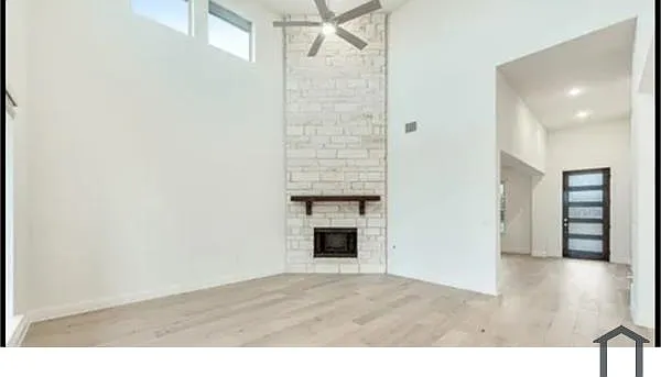 1358 Skylar Dr — Photo 6