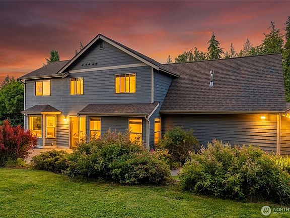 3rd image of 1205 Birch Falls Drive