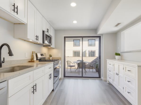 26651 Lake Of The Falls Blvd #26651