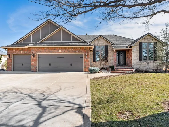 2427 W Timbercreek Ct, Wichita, KS 67204