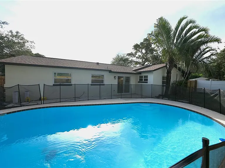 2619 Hendy Ct — Photo 9