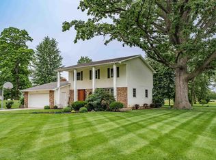 12134 Beavans Rd, Fort Wayne, IN 46819
