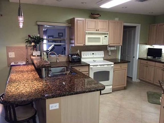 2nd image of 20601 NW 8th St