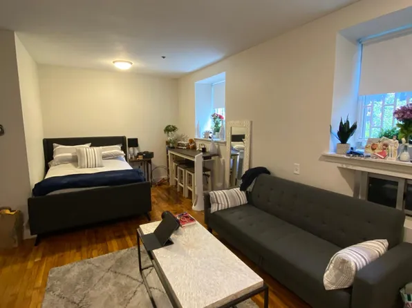 220 Beacon St, Boston, MA