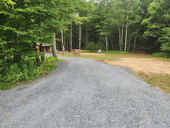 3rd image of 119 Tuffy Rd