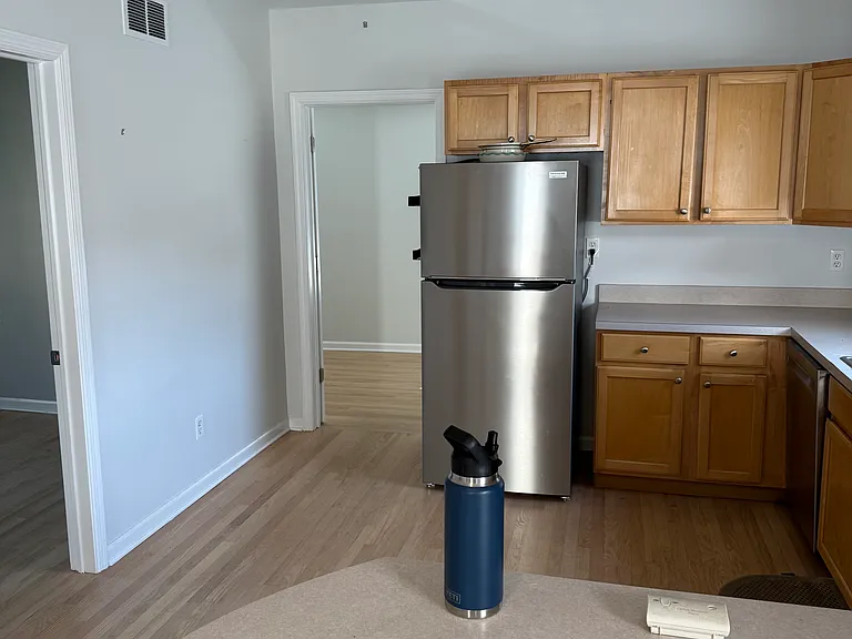 780 Hope St #1 — Photo 9
