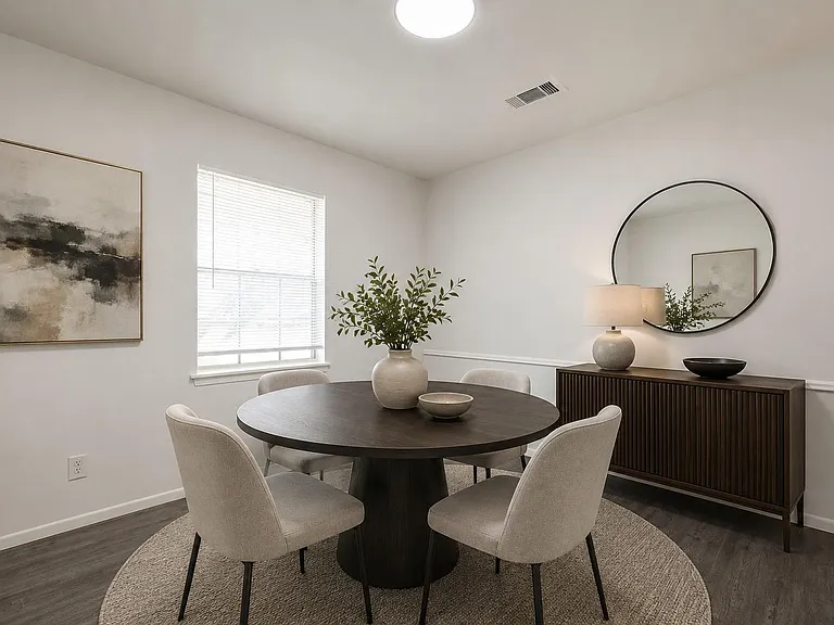 10003 Warwana Rd — Photo 4