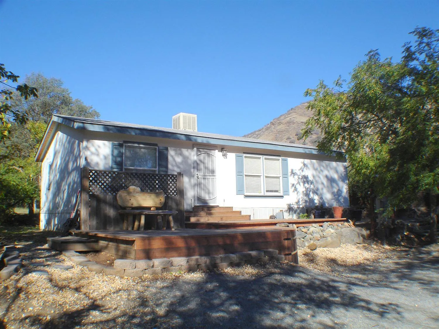 1125 Elwood Rd photo 1