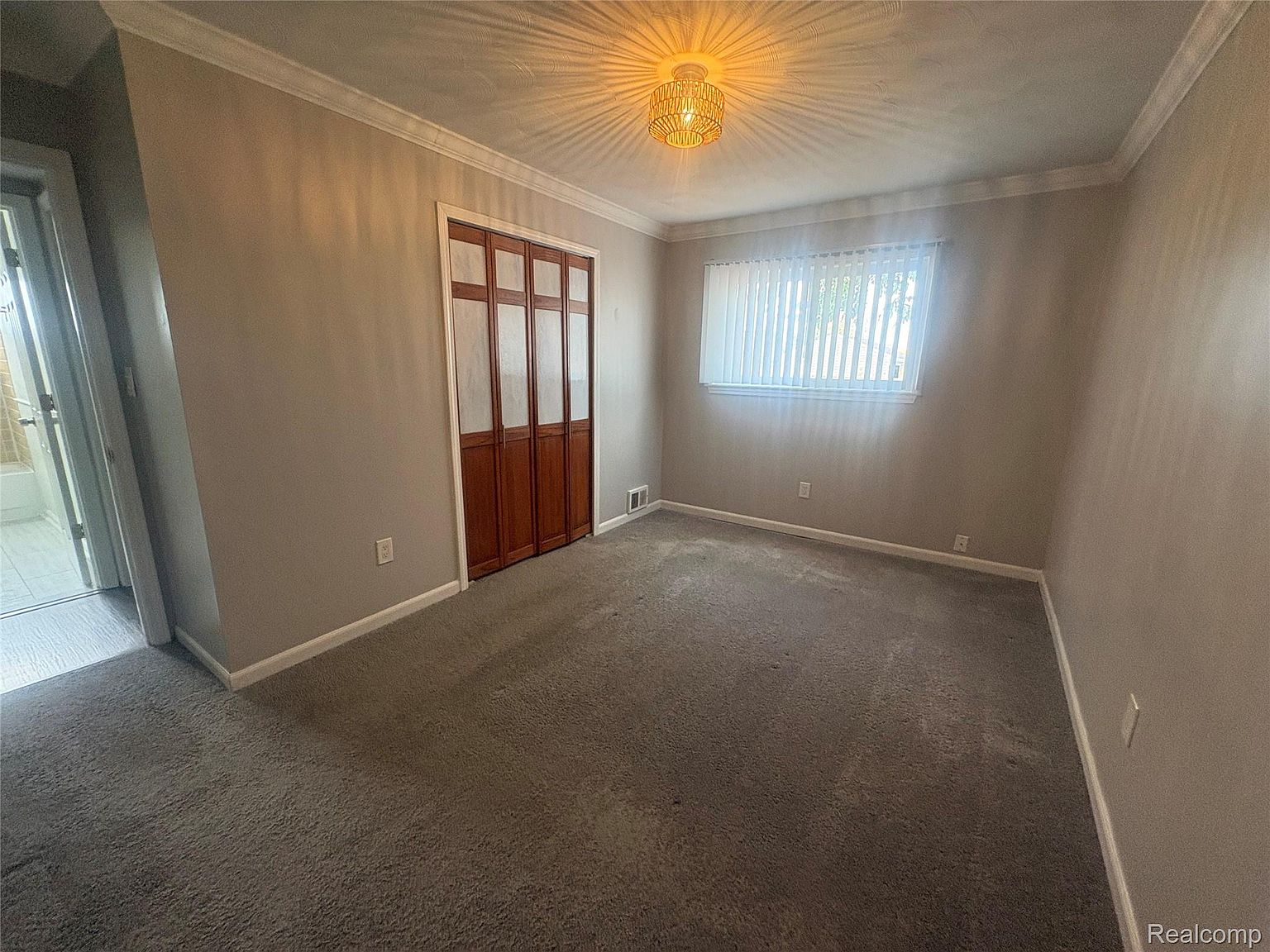 33 E Brockton Ave, photo 14