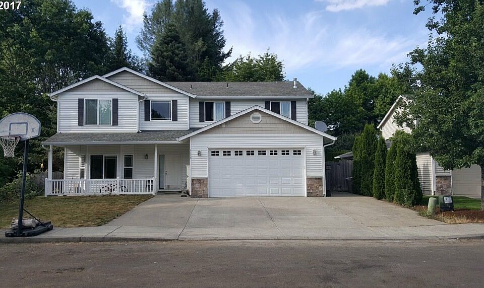 1st image of 8420 NE 86th St