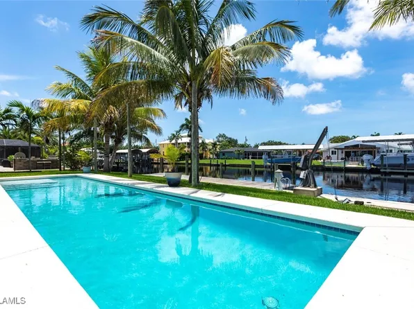 130 Placid Dr, Fort Myers, FL 33919