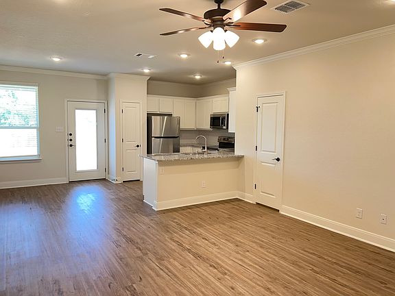 2nd image of 2314 Tulipwood Cv #101